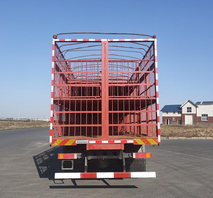DFH5250CCQEX3 畜禽运输车