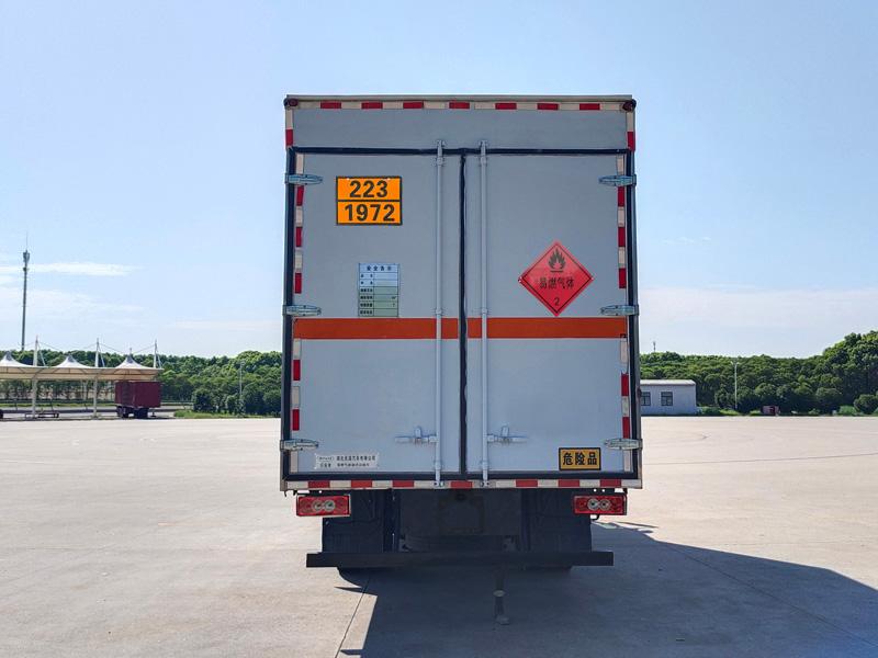 HTY5129XRQBJ6 易燃气体厢式运输车