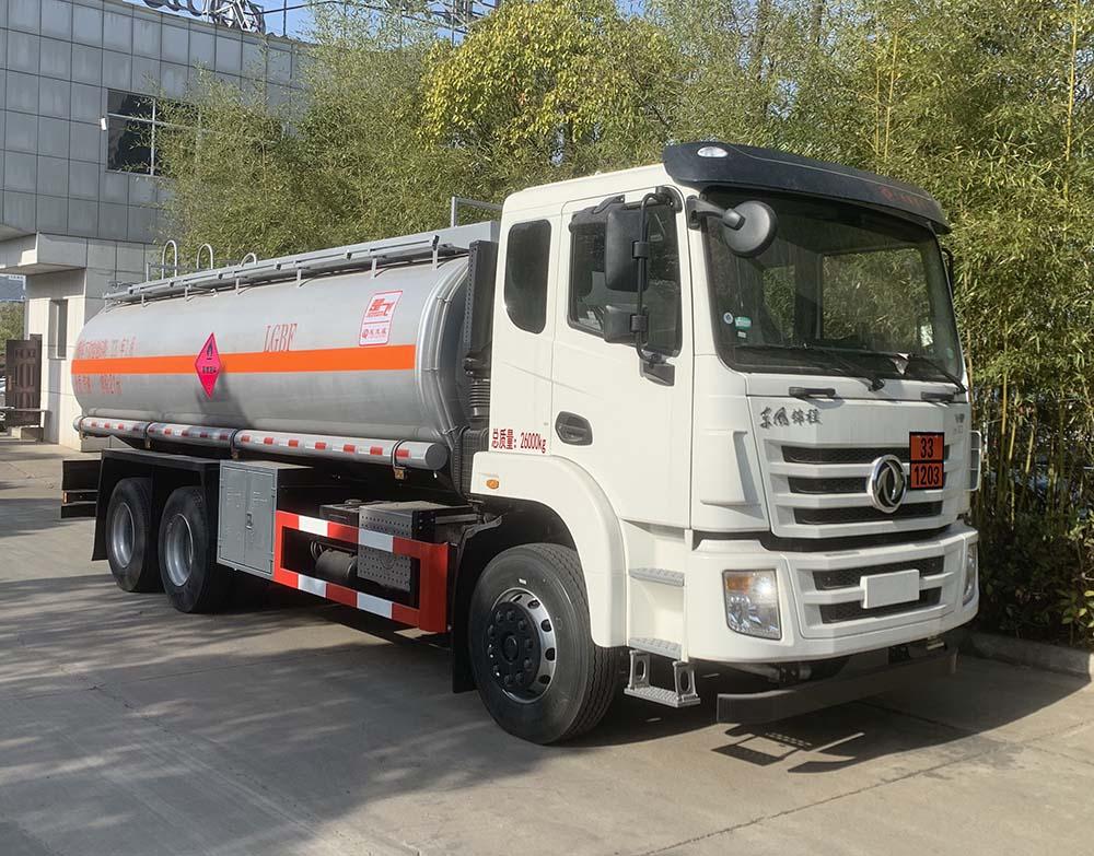CLQ5260GYY6E 运油车