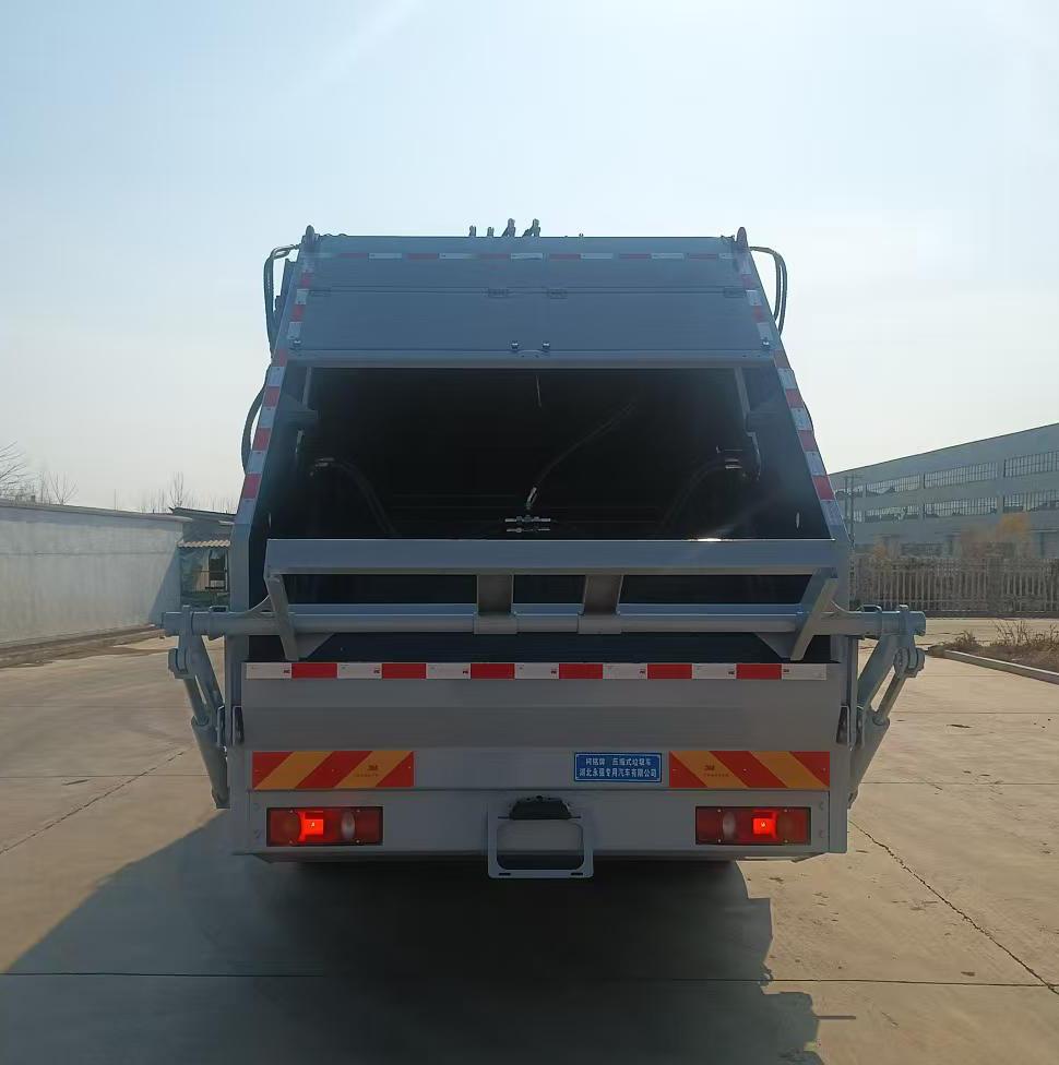 WYW5180ZYSD 压缩式垃圾车