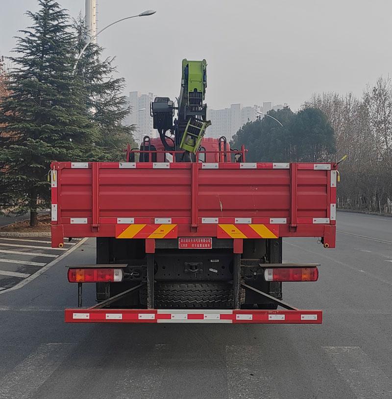 SFZ5250JSQBJ6 随车起重运输车