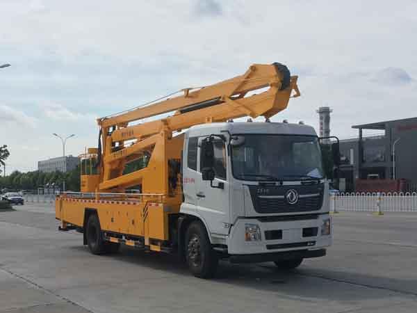 高空作业车