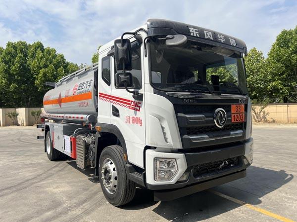 加油车