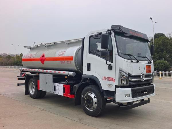 加油车