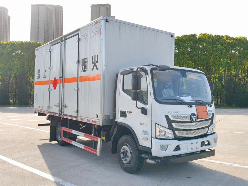 易燃液体厢式运输车