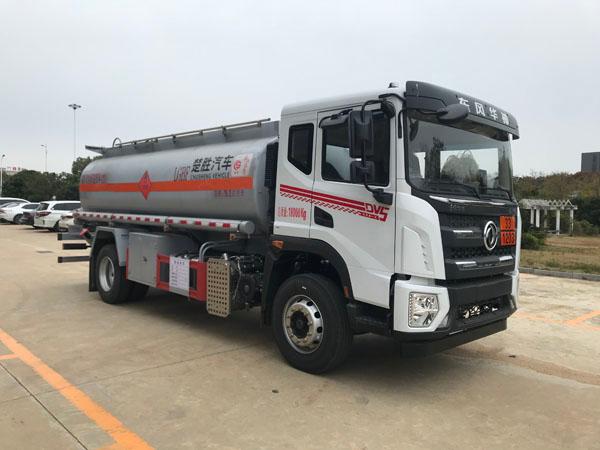 加油车