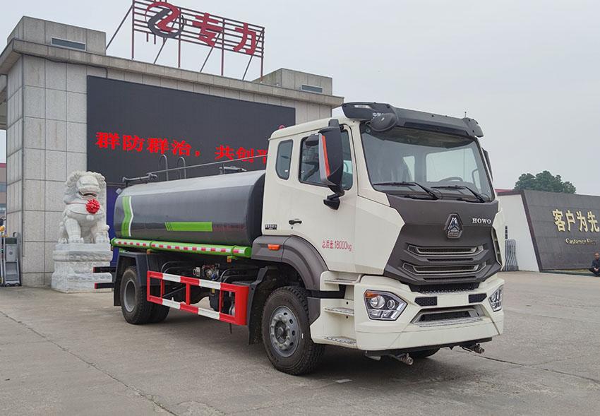 绿化喷洒车