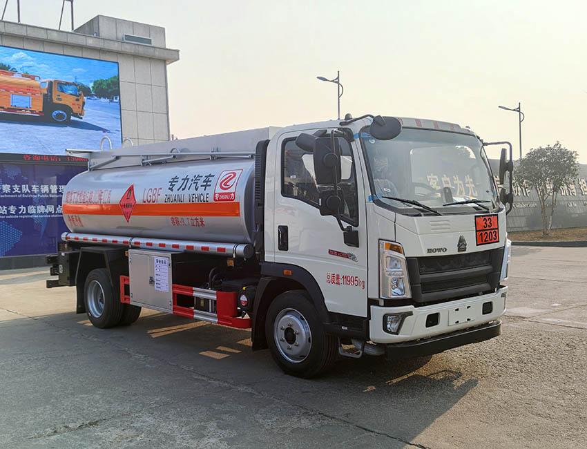 加油车