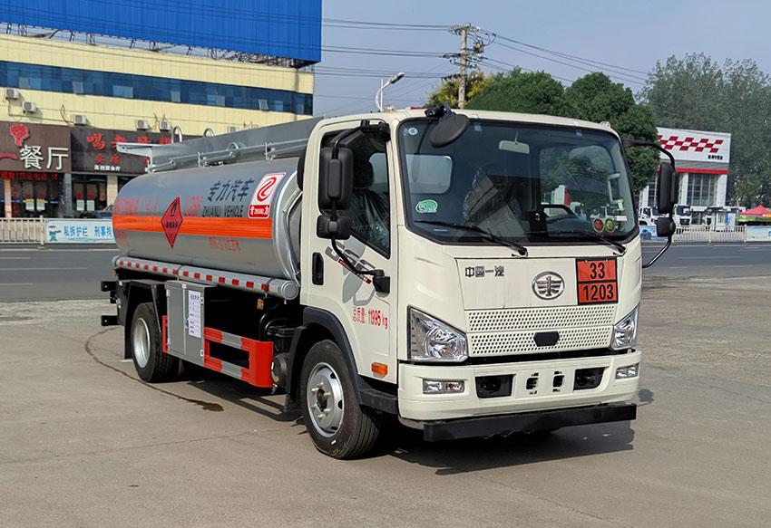 加油车