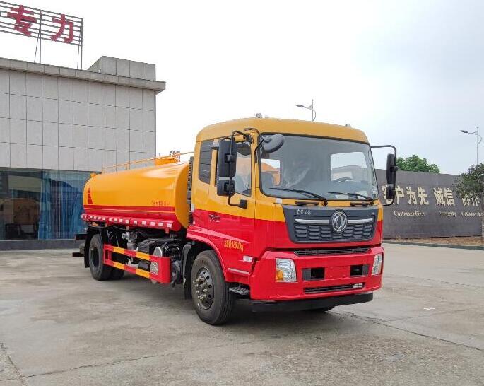 清洗车
