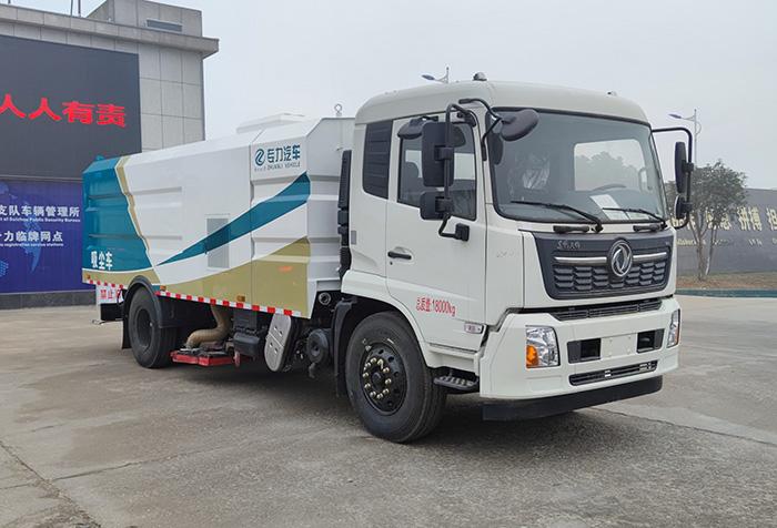 吸尘车