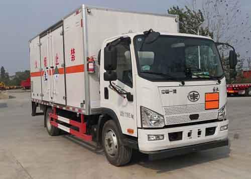 杂项危险物品厢式运输车