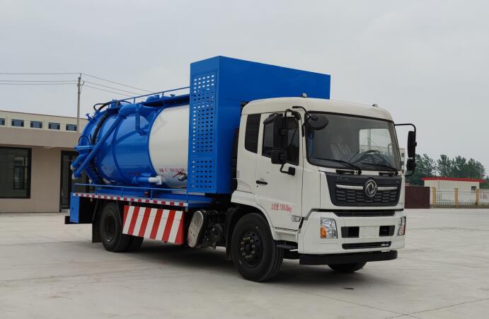 清洗吸污车