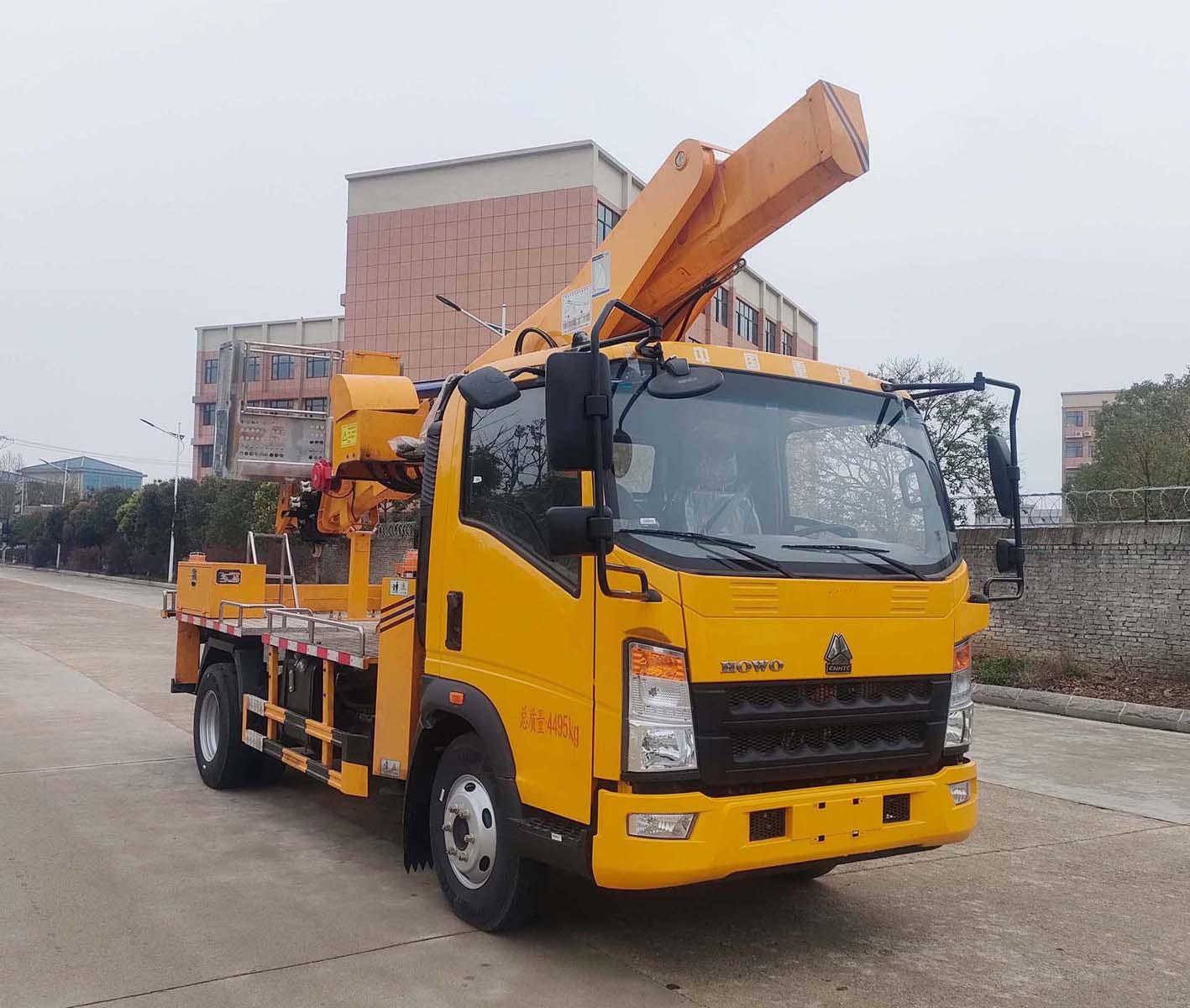 高空作业车