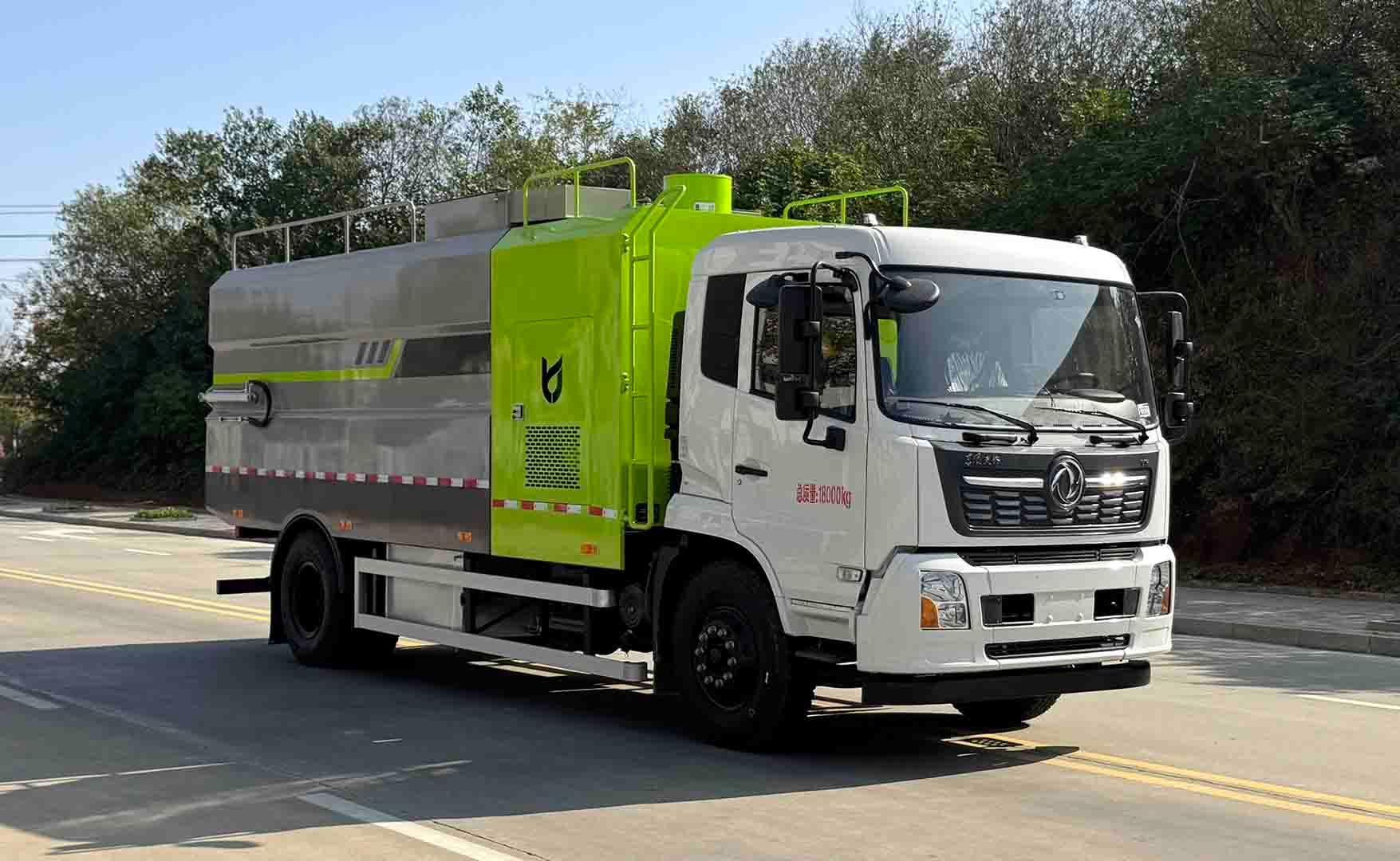 吸尘车