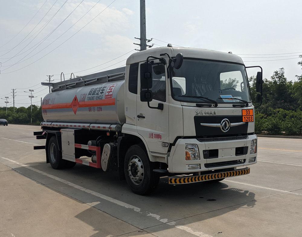 运油车
