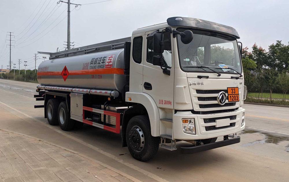 运油车