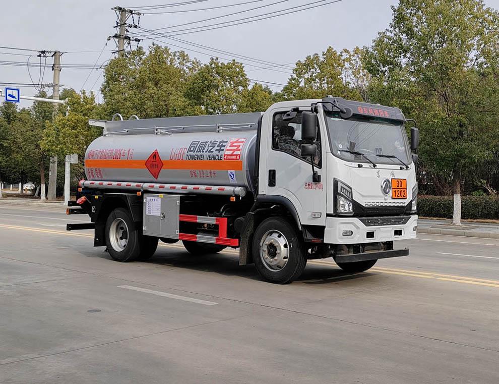 加油车