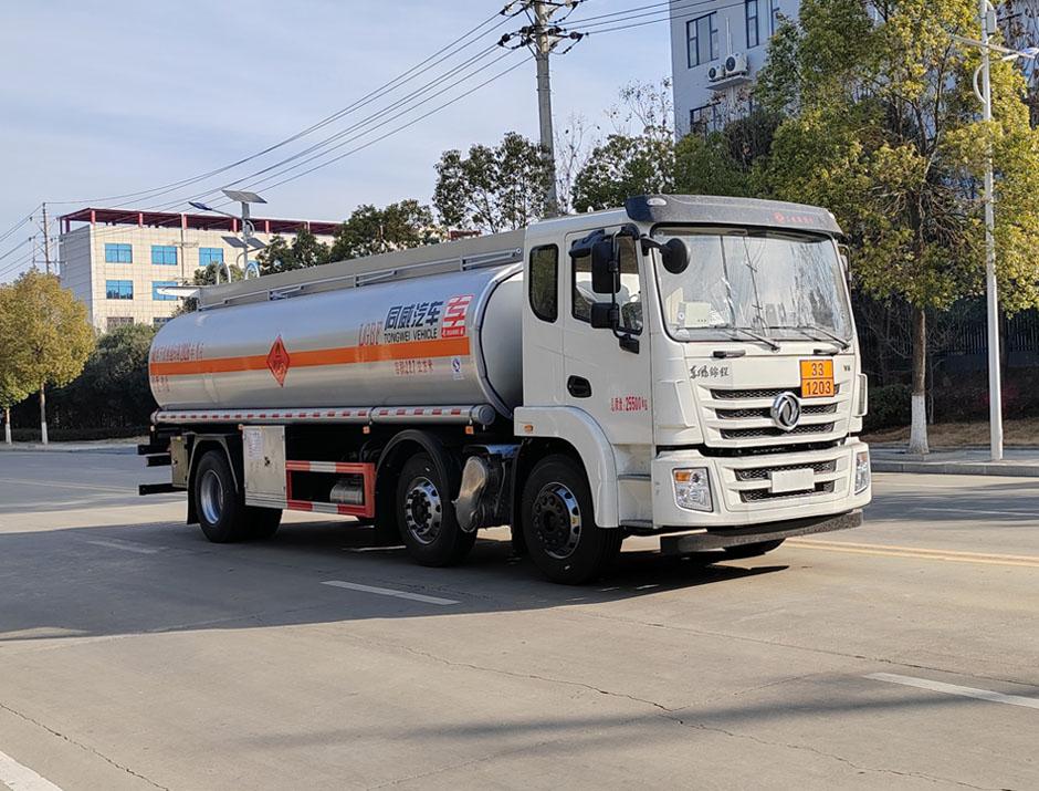 运油车