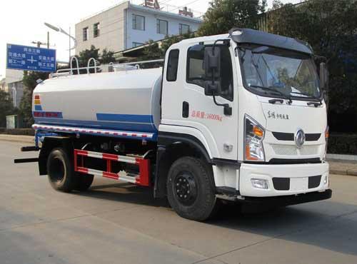 绿化喷洒车