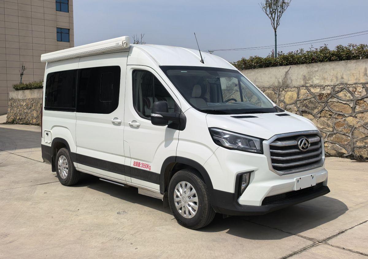 宿营车