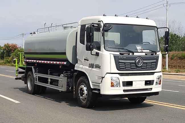 绿化喷洒车