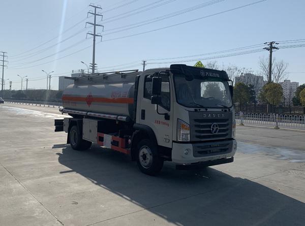 加油车