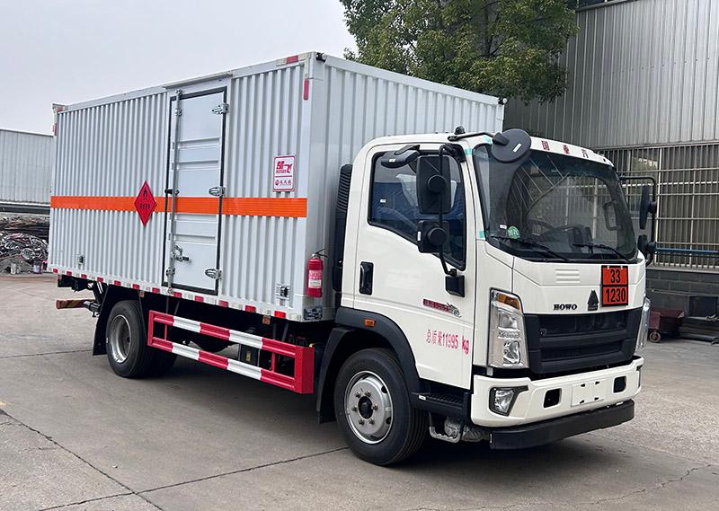 易燃液体厢式运输车