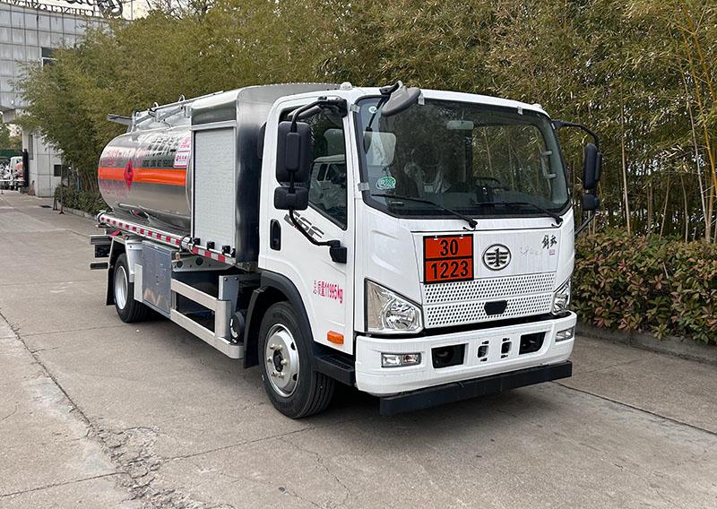 飞机加油车