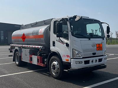 加油车