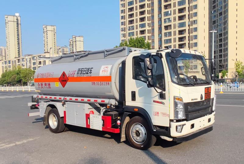 加油车