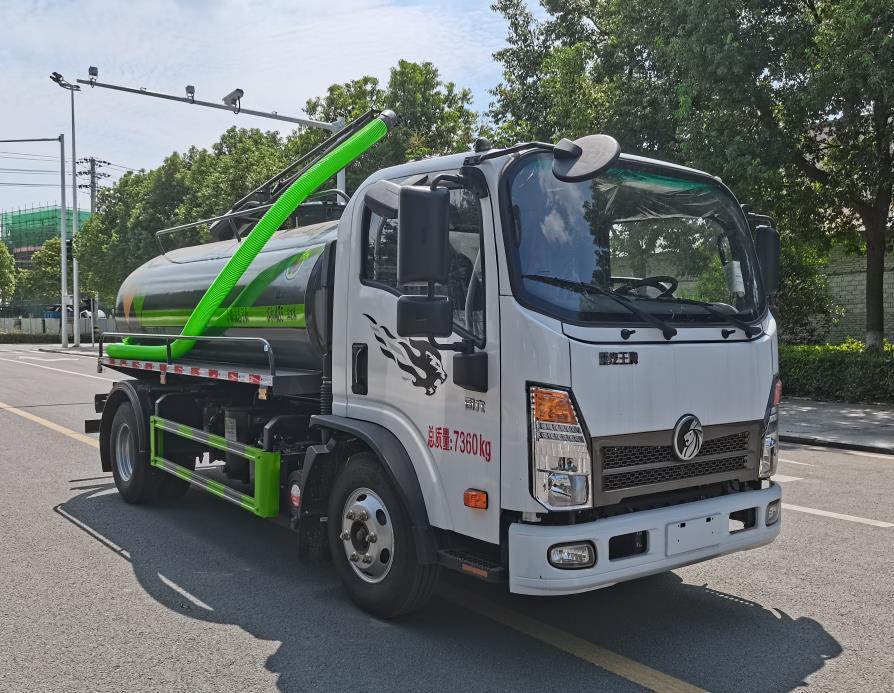 吸粪车