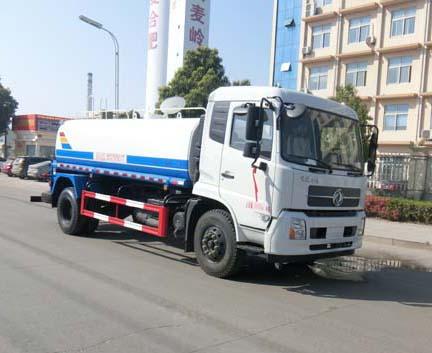 绿化喷洒车
