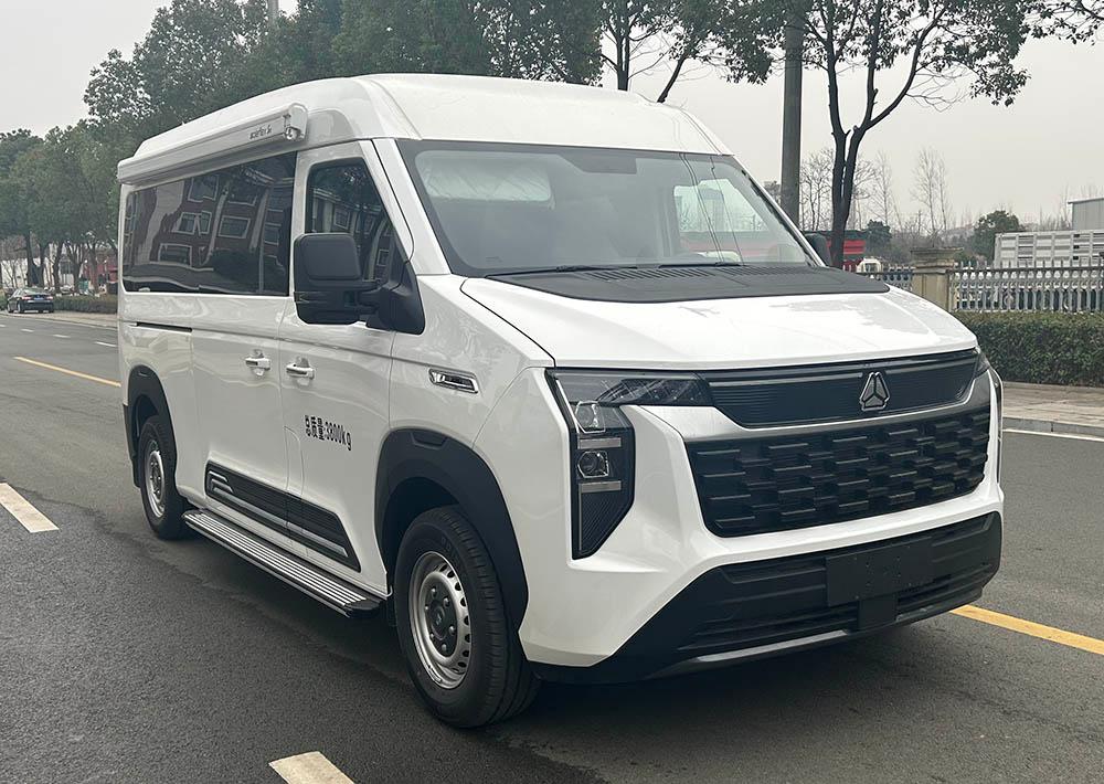 宿营车