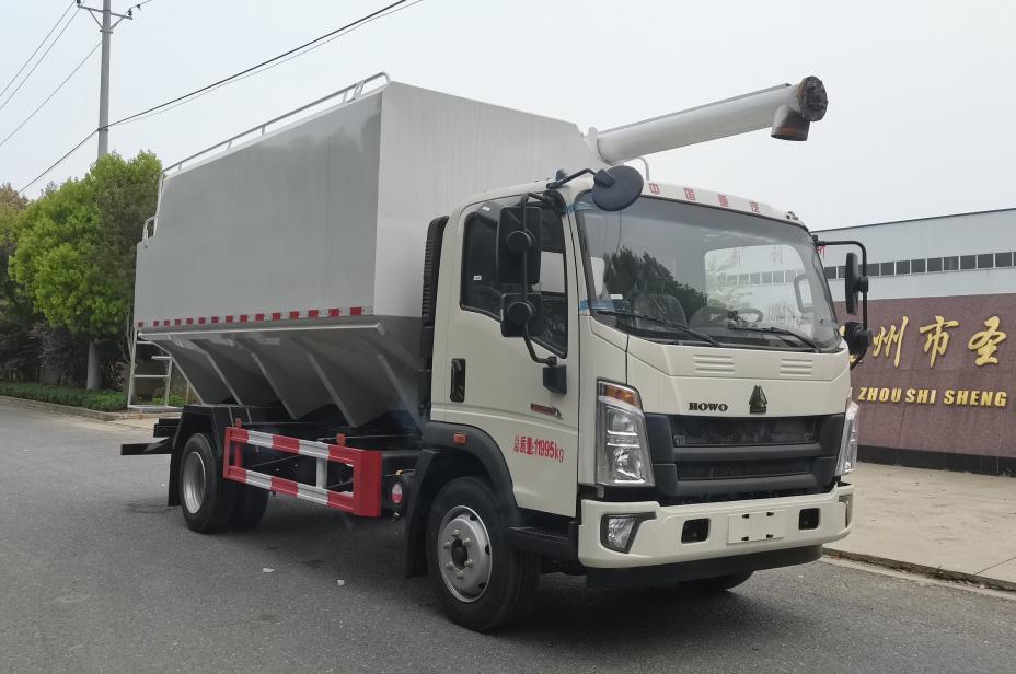 散装饲料运输车