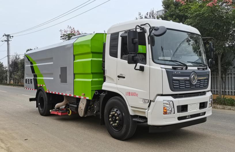 吸尘车