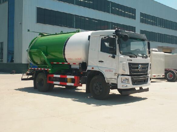 吸污车