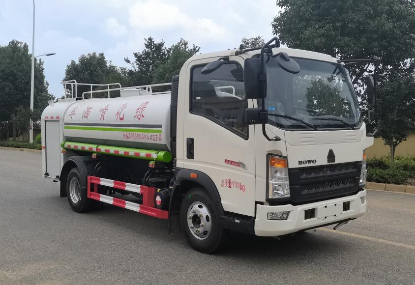绿化喷洒车