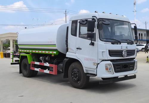 洒水车