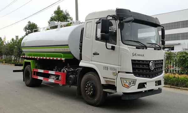吸粪车