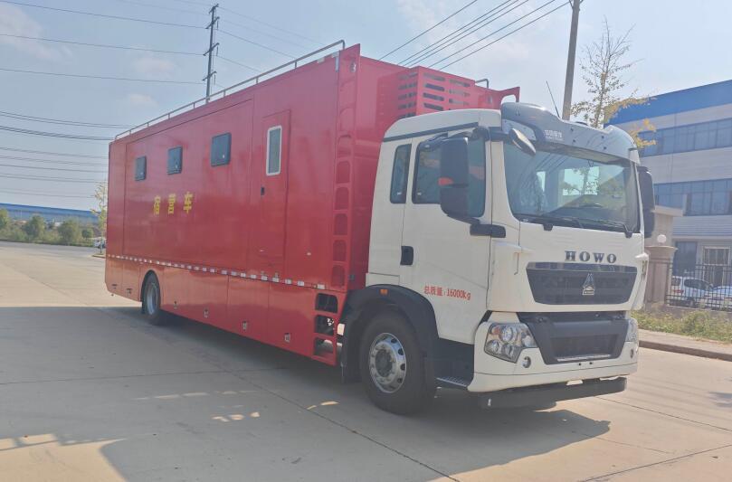 宿营车