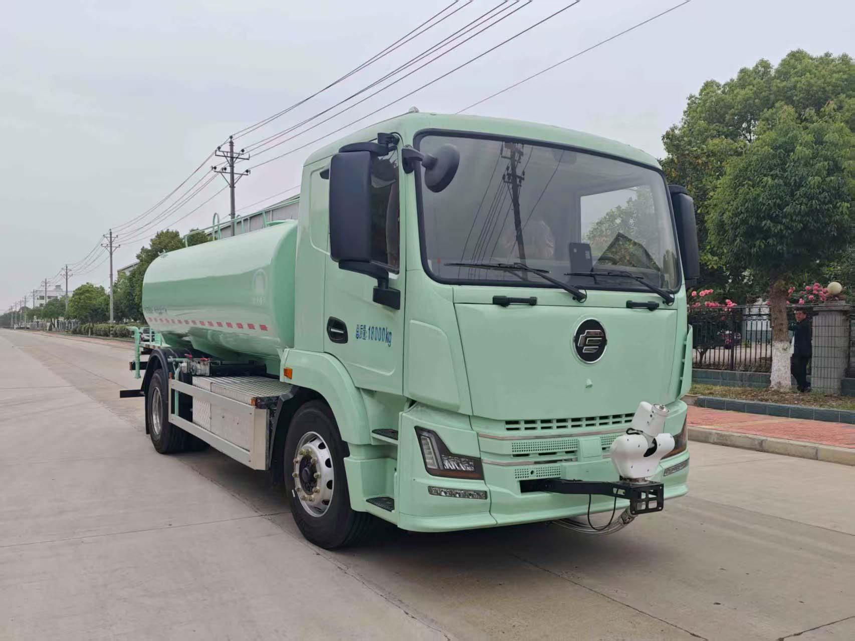纯电动绿化喷洒车