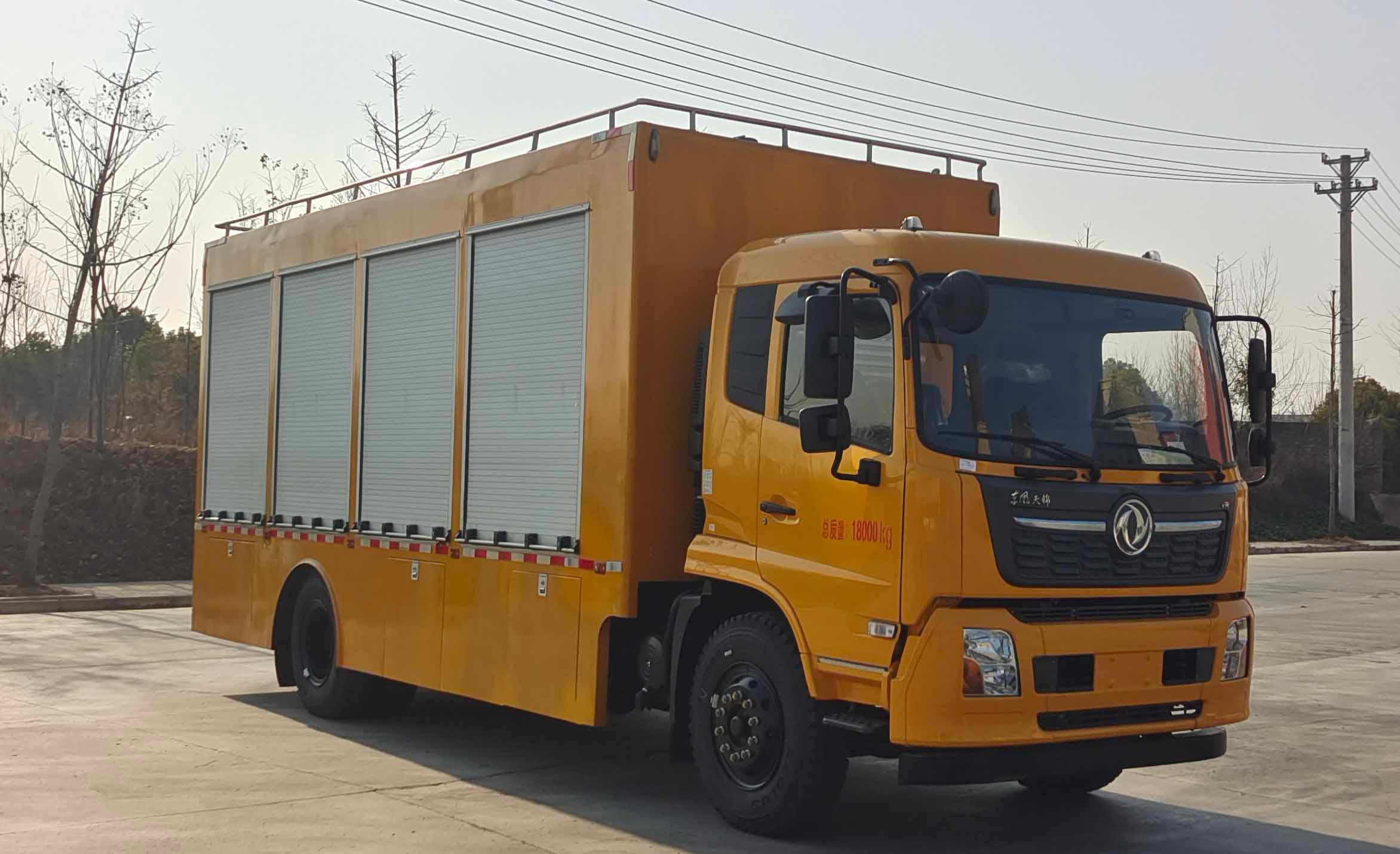 大流量排水抢险车