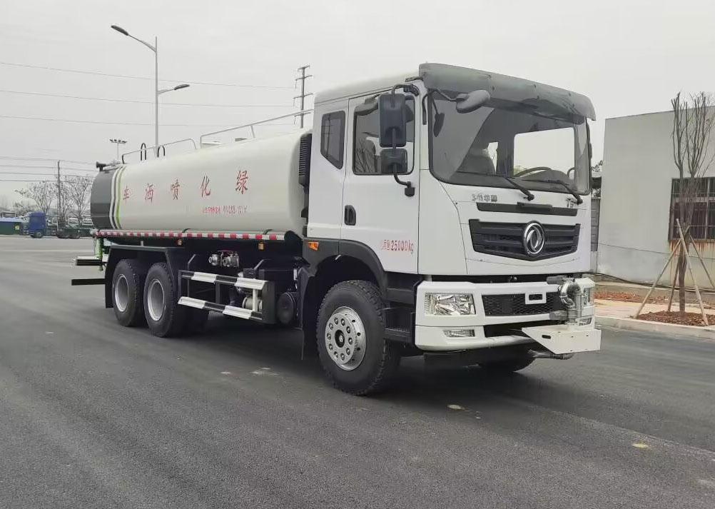绿化喷洒车