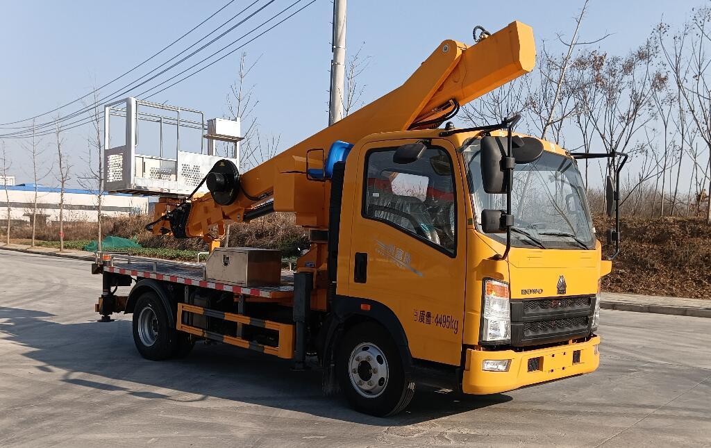 高空作业车