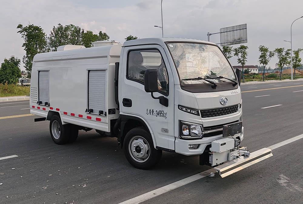 路面养护车