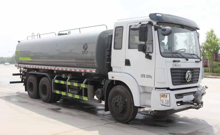 绿化喷洒车