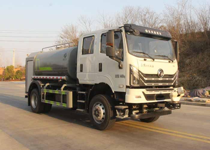绿化喷洒车