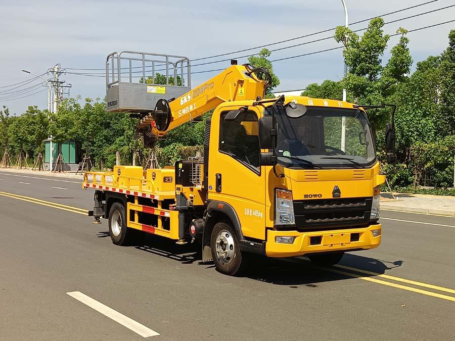 高空作业车