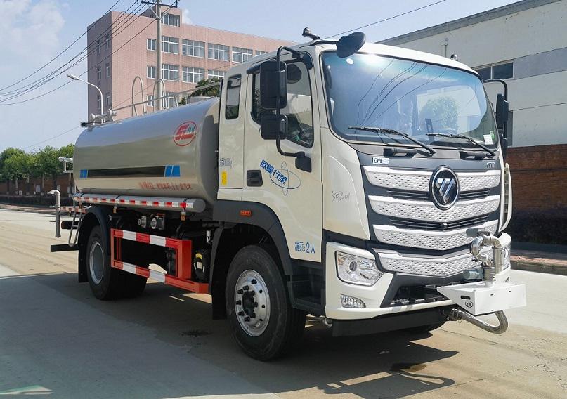 绿化喷洒车